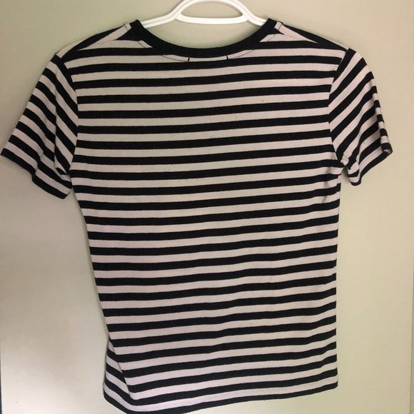 Brandy Melville White and Black Short Sleeve Tee - Picture 2 of 3